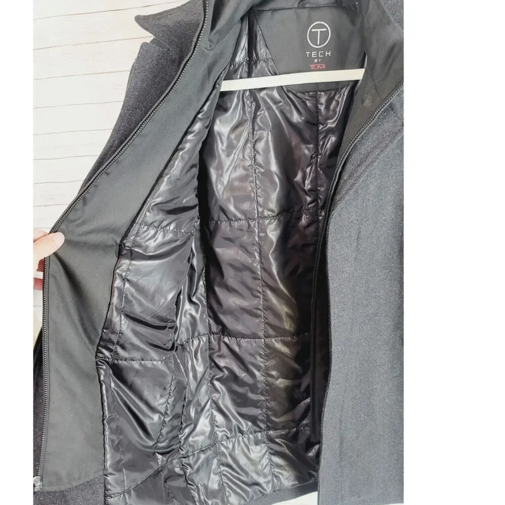 Tech by TUMI Traveler Waterproof Wool Quilt Lined Zip-Up Coat in Gray, sz Small